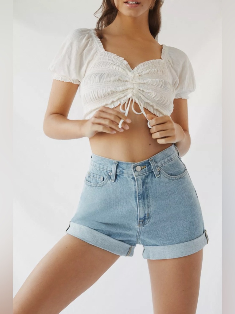 BDG by Urban Outfitters Denim High-Waisted Mom Short